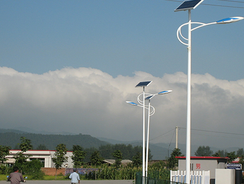 哈尔滨太阳能路灯创新设计：美观实用